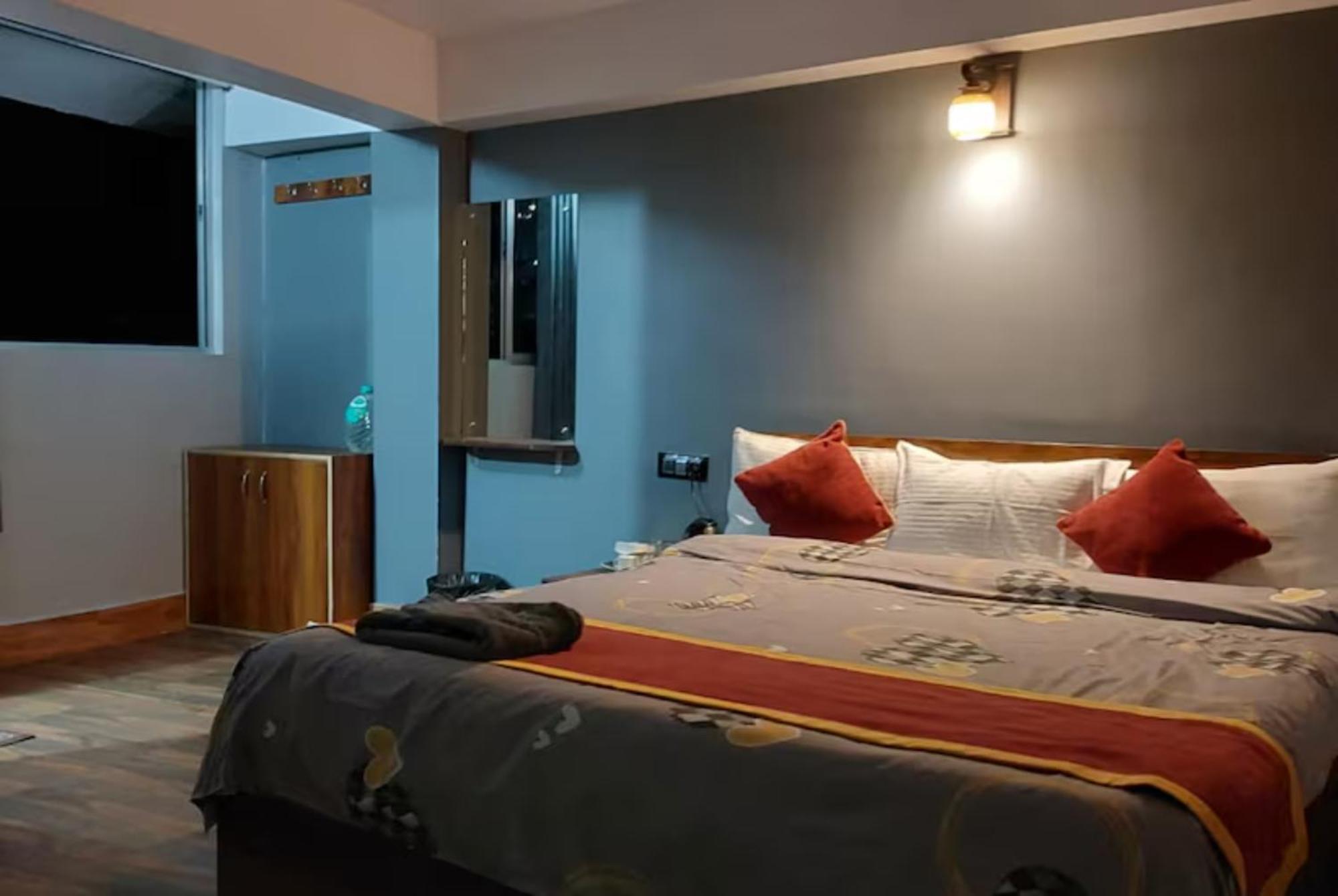 Hotel Pitstop Darjeeling - Excellent Service Recommended & Couple Friendly Bagian luar foto